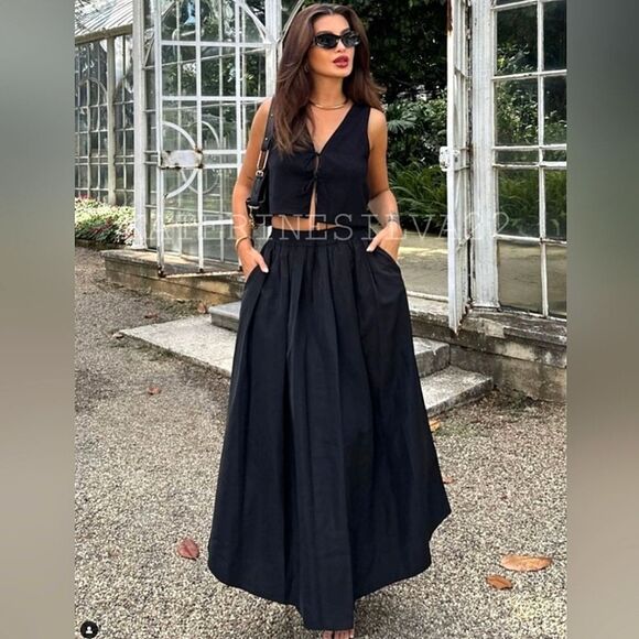 NWTโZARA BLACK VOLUMINOUSโSKIRT - Picture 1 of 14